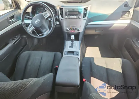 2013 Subaru Outback 2.5I Premium из США, поврежденный, VIN 4S4BRCCC2D3309359